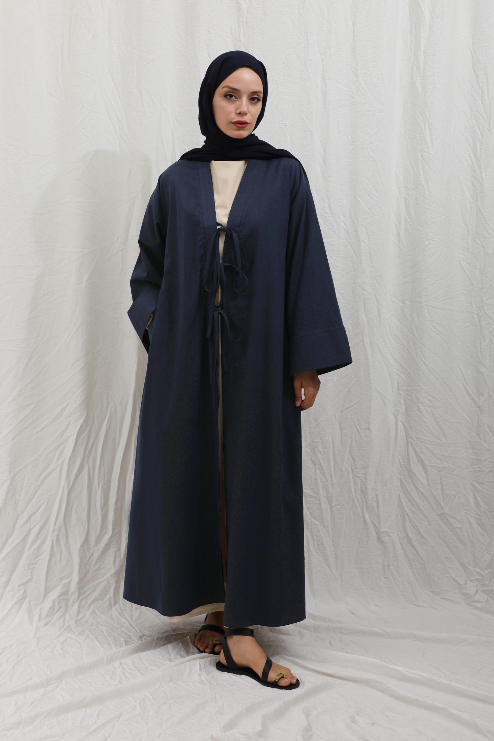 Önden Bağlamalı Abaya Lacivert