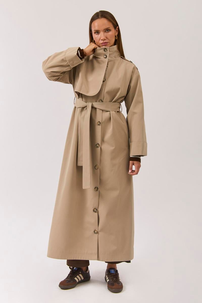 Pamuklu Yüksek Yaka Düğmeli Trençkot Bej