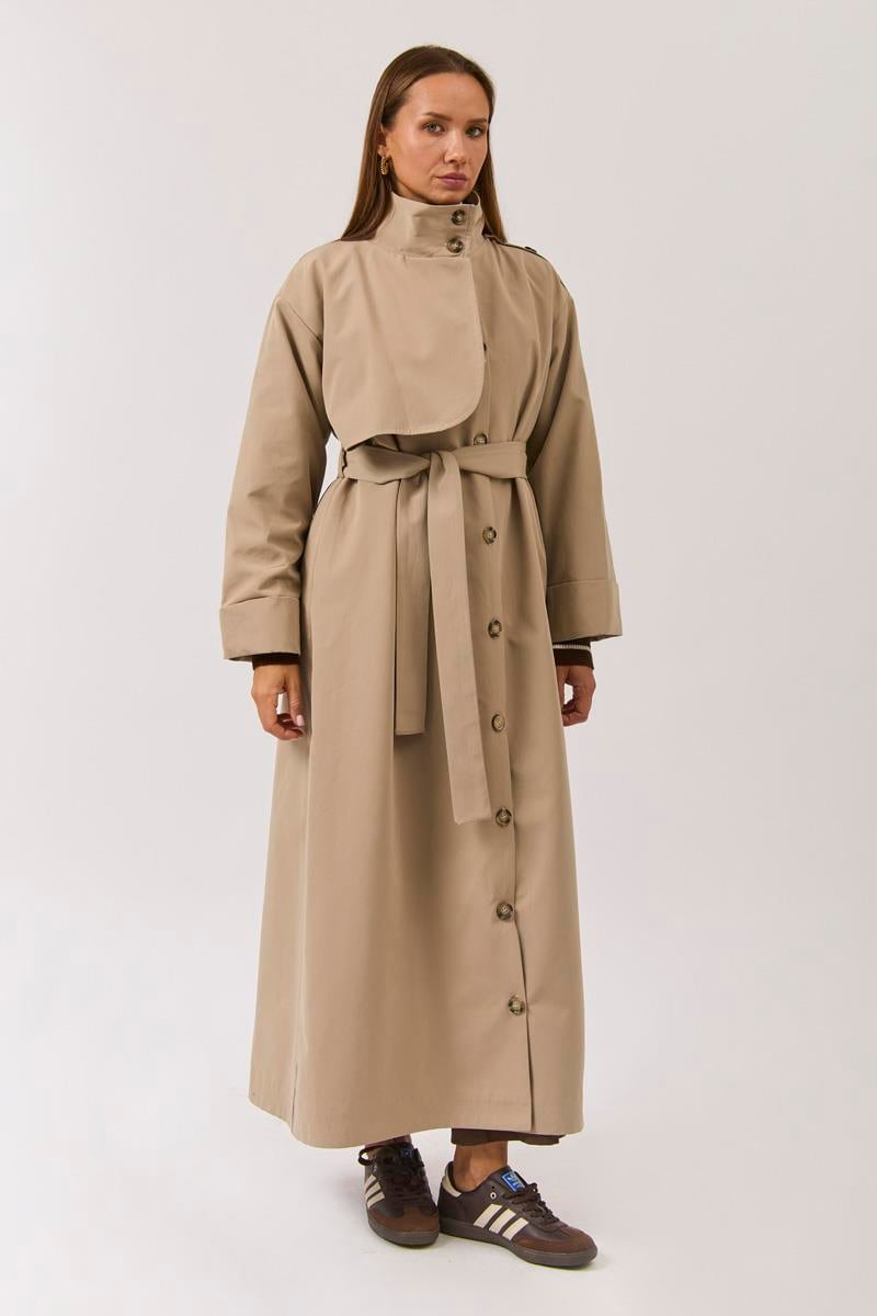 Pamuklu Yüksek Yaka Düğmeli Trençkot Bej