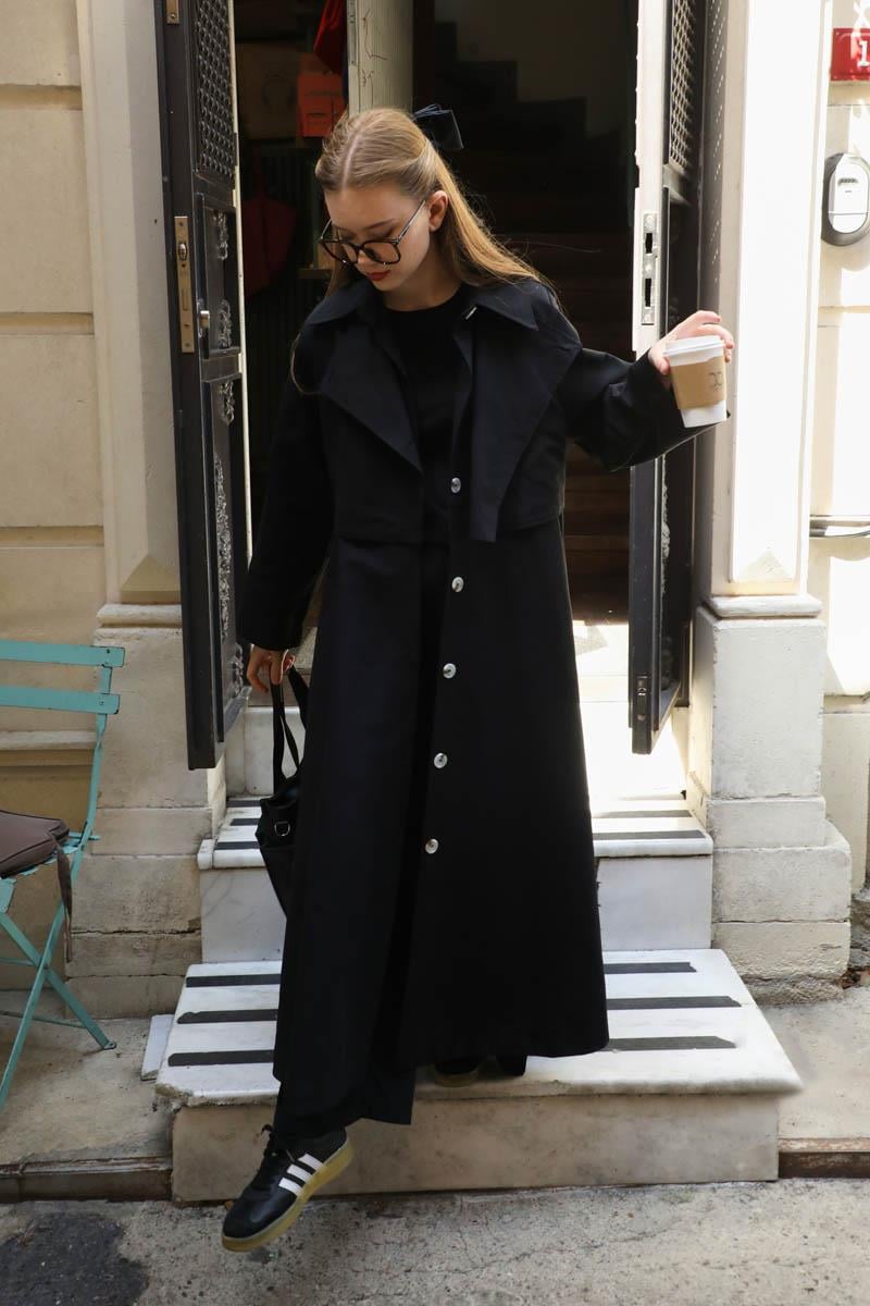 Parçalı Kloş Trençkot Siyah