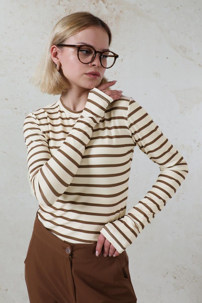 Parmaklı Çizgili Body Kahverengi