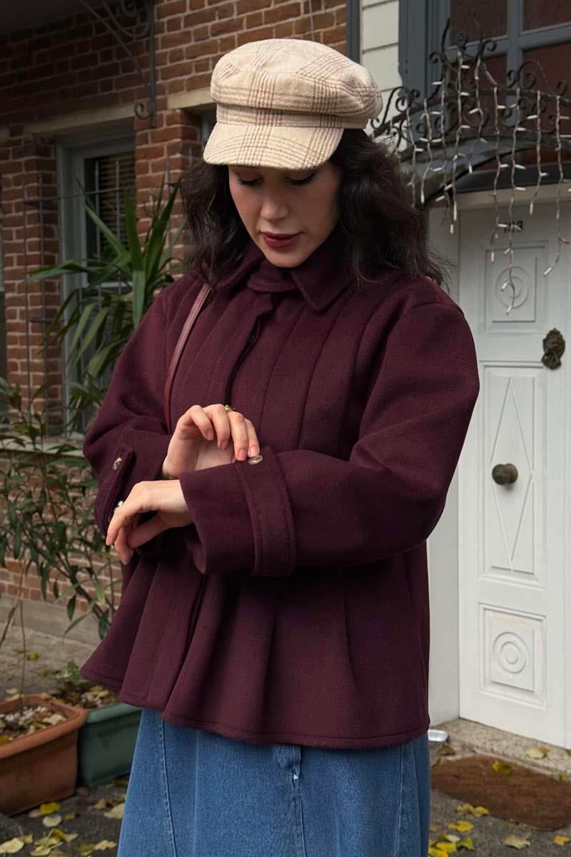 Pileli Kısa Kaban Bordo