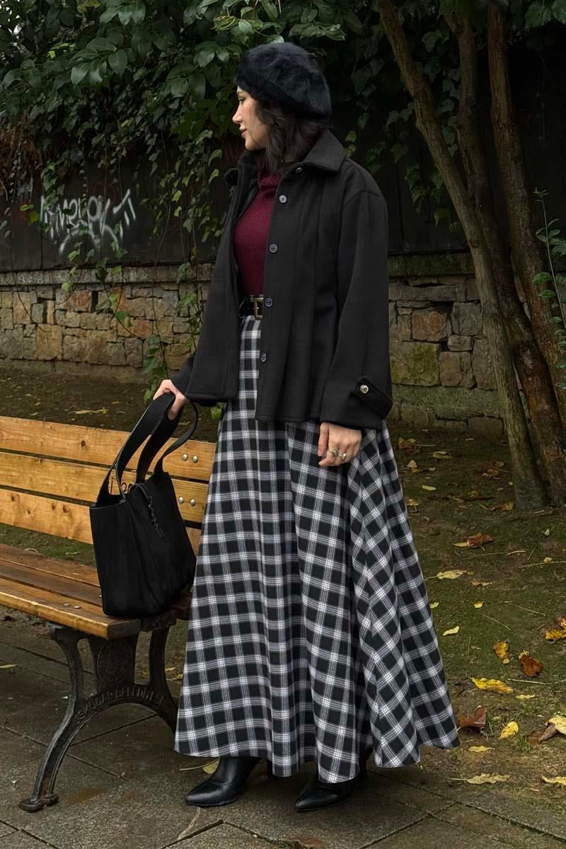 Pileli Kısa Kaban Siyah