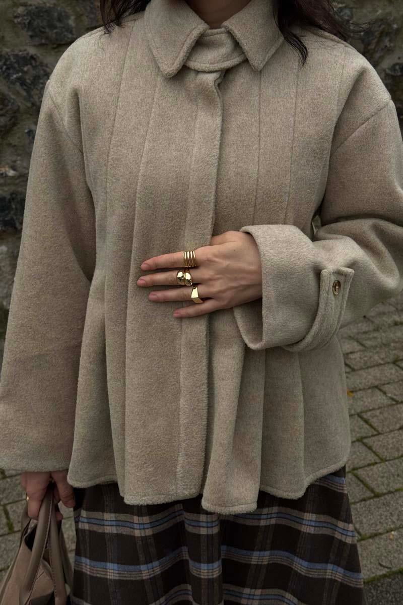 Pileli Kısa Kaban Taş