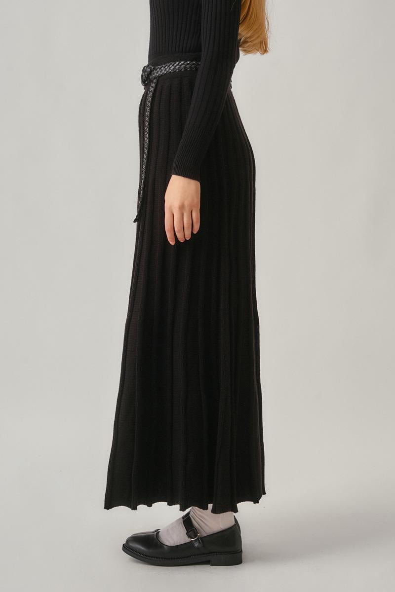 Pileli Triko Etek Siyah
