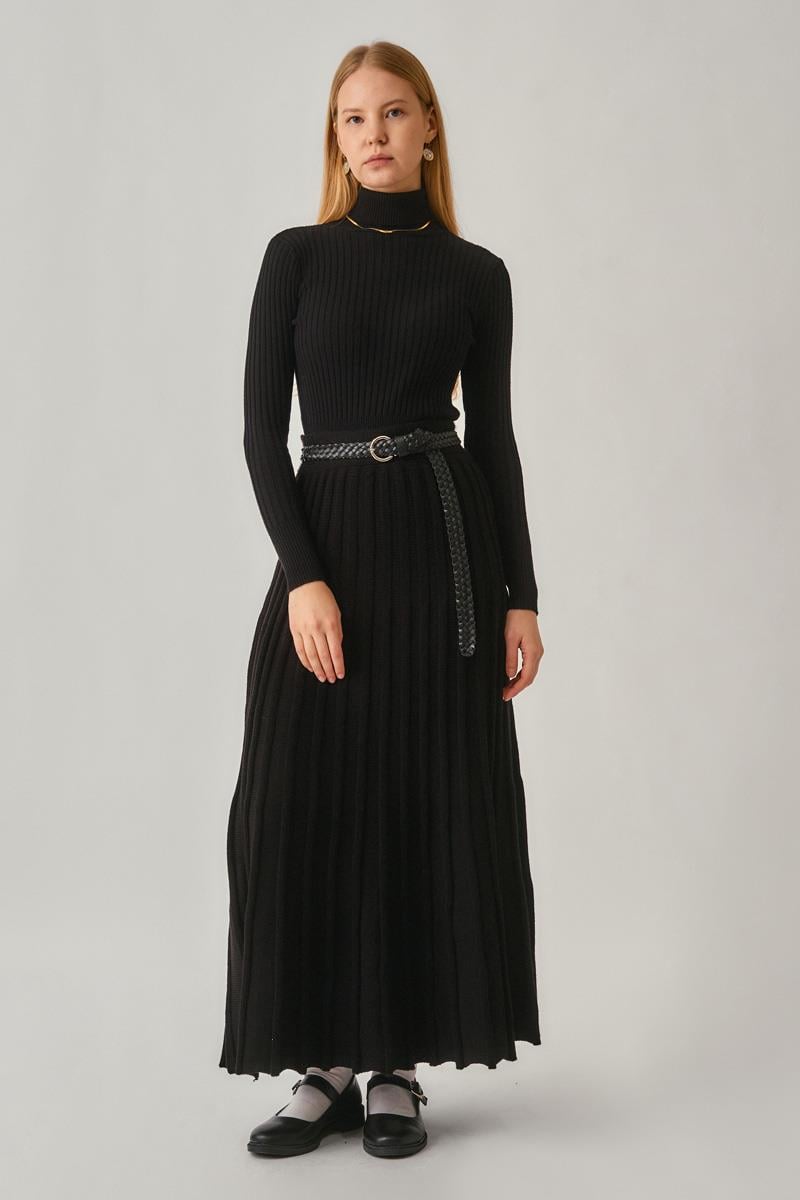 Pileli Triko Etek Siyah