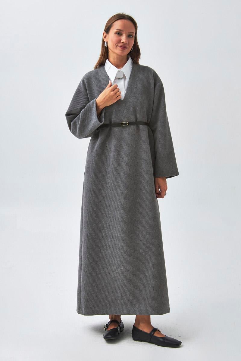 V Yaka Çizgi Dokulu Elbise Antrasit