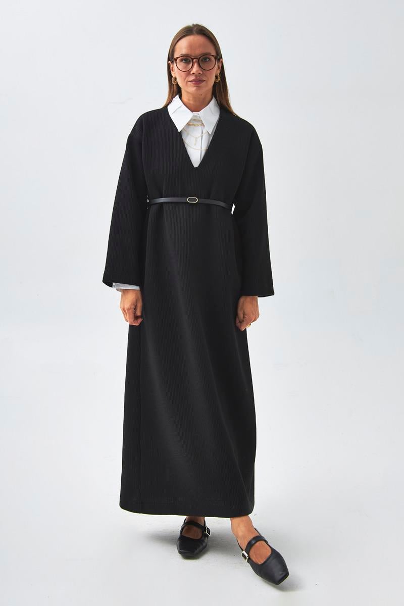 V Yaka Çizgi Dokulu Elbise Siyah