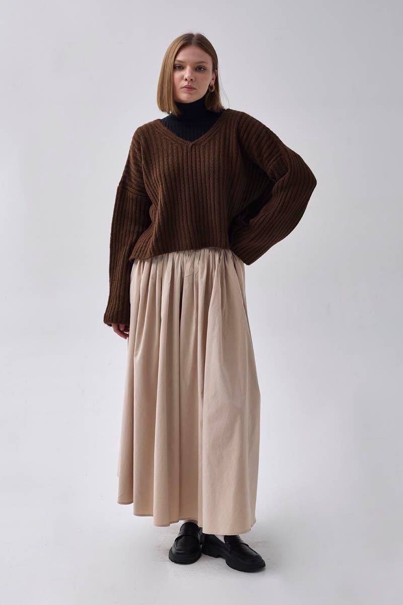 V Yaka Crop Kazak Kahverengi