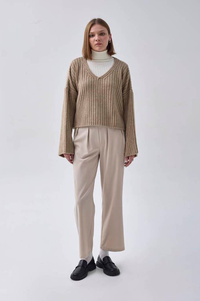 V Yaka Crop Kazak Vizon