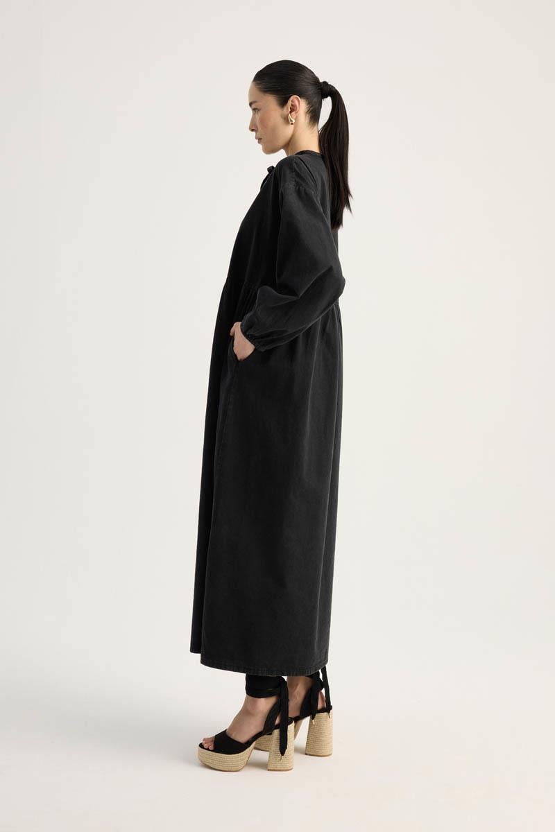 Yakadan Bağlamalı Denim Elbise Siyah