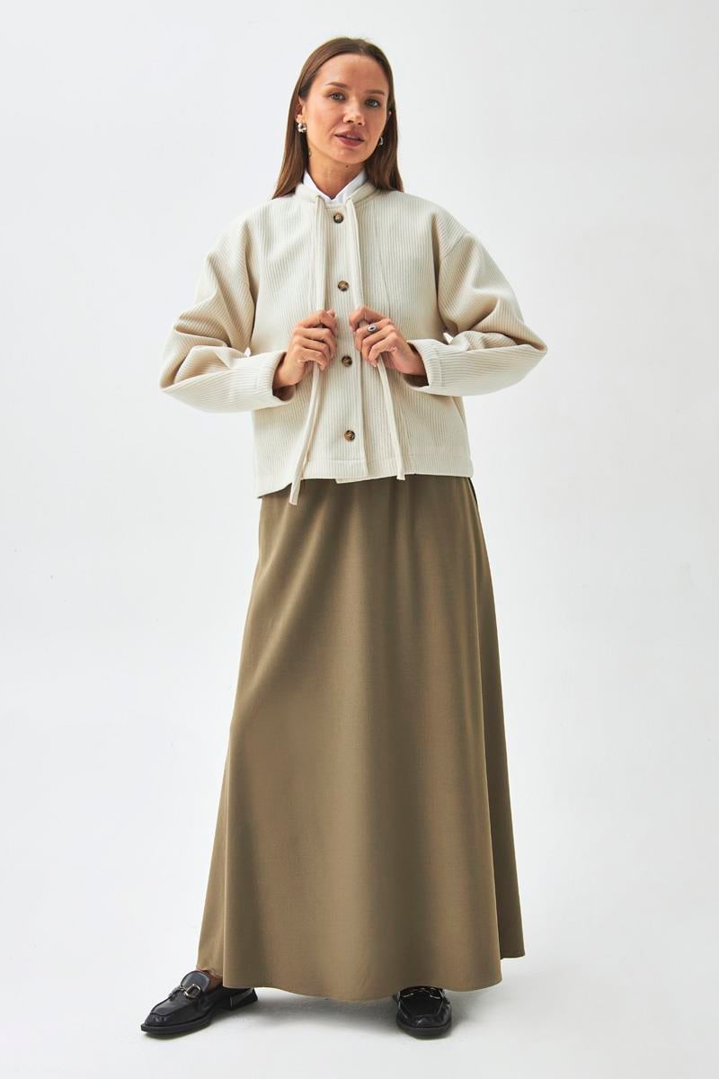 Yakası Bağlamalı Kısa Ceket Ekru