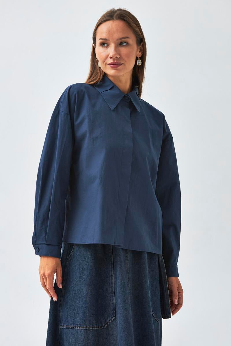 Yakası Pile Detaylı Gömlek Lacivert