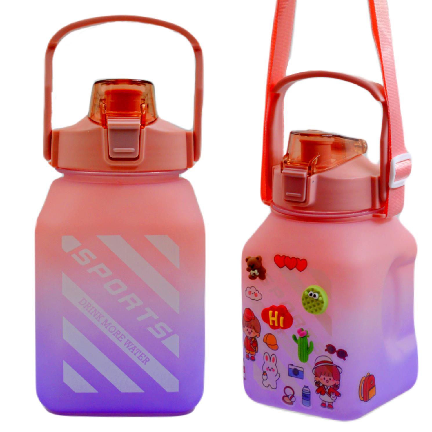 BottleBossBottleBoss Kare Spor Model Taşıma Askılı Pipetli Motivasyon Matarası 1,5 Litre Sticker HEDİYELİ Pembe