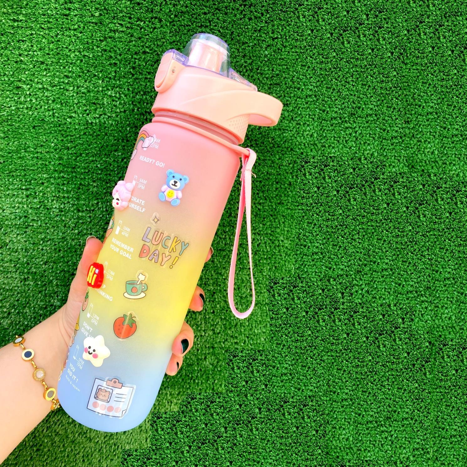 BottleBossBottleBoss Pastel Renk Geçişli Sızdırmaz Kapak Motivasyon Matarası 1100 Ml Sticker HEDİYELİ Yeşil