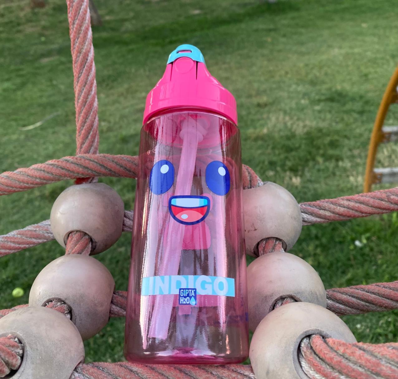 GıptaGıpta İndigo Tritan Desenli Pipetli Matara 500 Cc