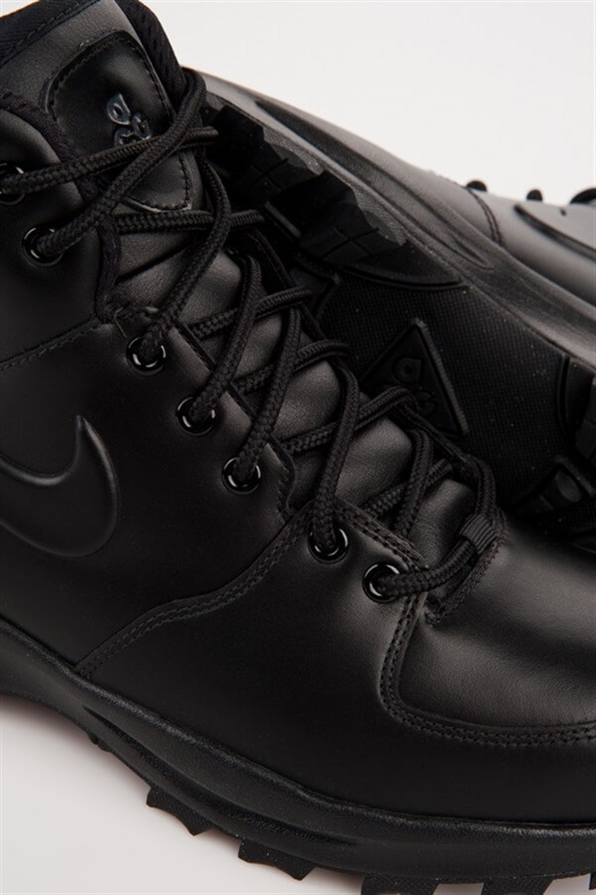 454350-003Nike Manoa Leather Erkek Bot 454350-003