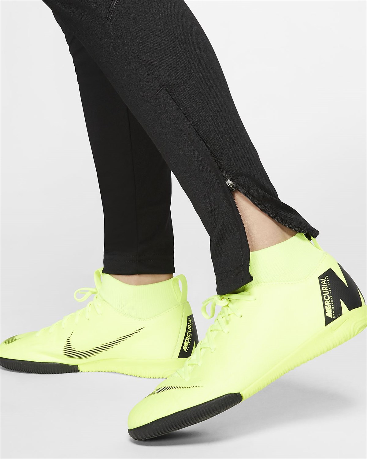 AO0745-011Nike B Nk Dry Acdmy Pantolon Kpz Erkek Pantolon