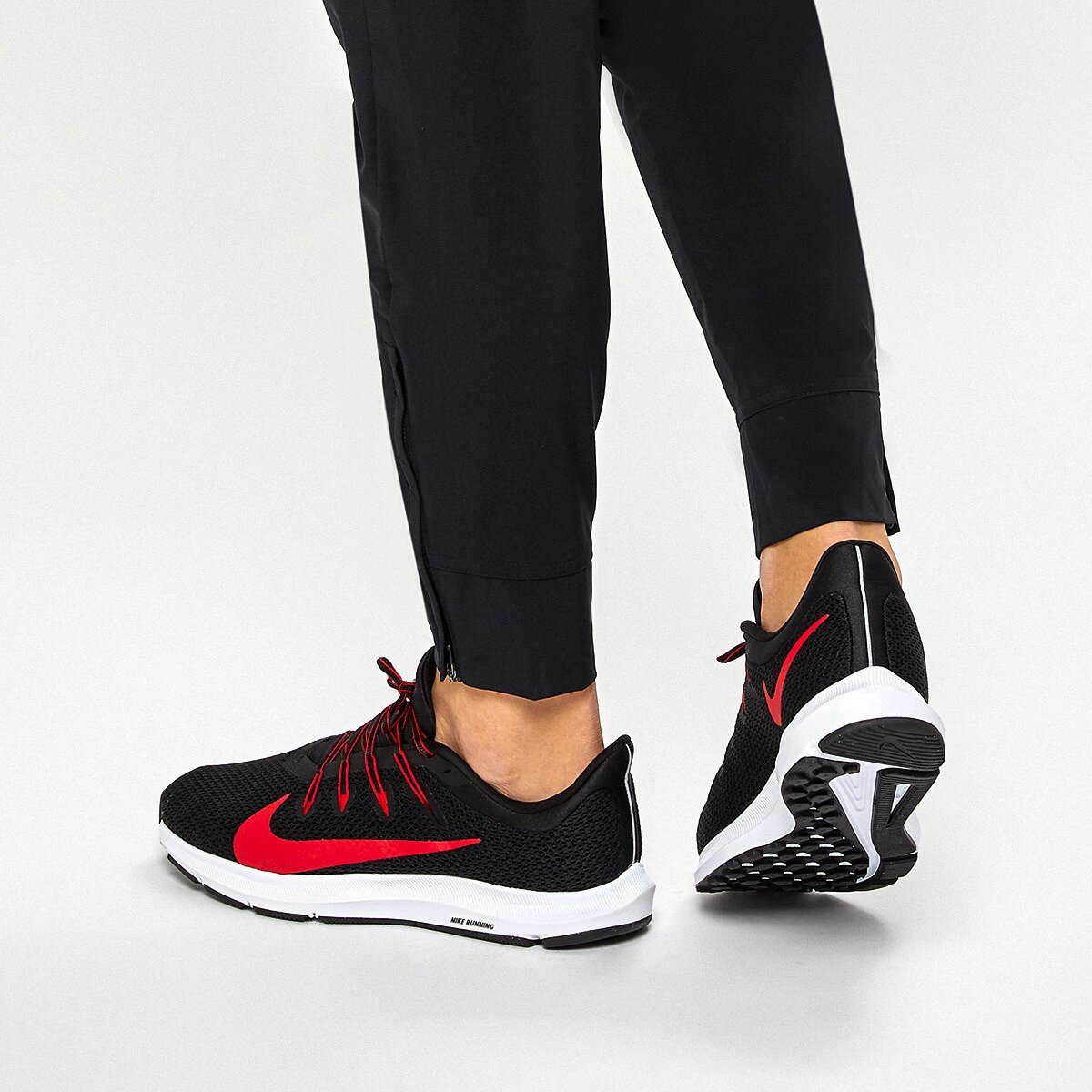 CI3787-001NEBIMV3NEBIMV3|CI3787-001|UNIREDNİKE QUEST 2 ERKEK GÜNLÜK AYAKKABI CI3787-001-BLACK/UNIVERSITY RED-WHITE