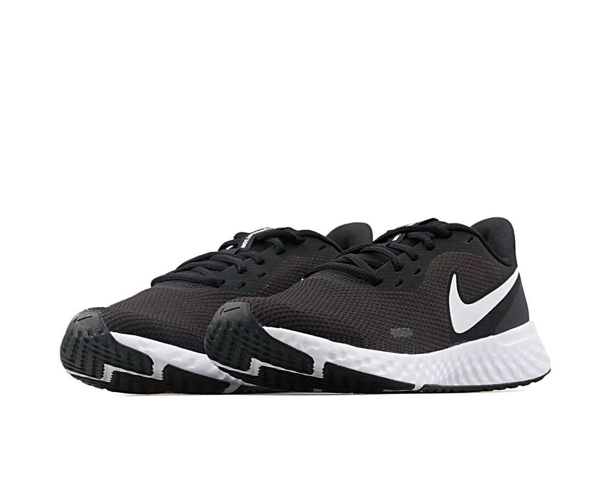 BQ3204-002NEBIMV3NEBIMV3|BQ3204-002|BLACKNİKE REVOLUTION 5 ERKEK GÜNLÜK AYAKKABI BQ3204-002-BLACK