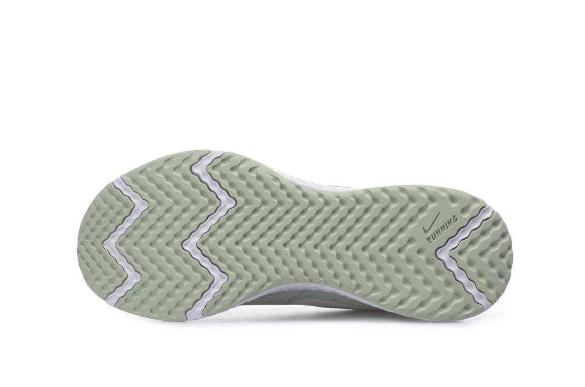 BQ3207-300Nike Wmns Revolution 5 Kadın Günlük Ayakkabı
