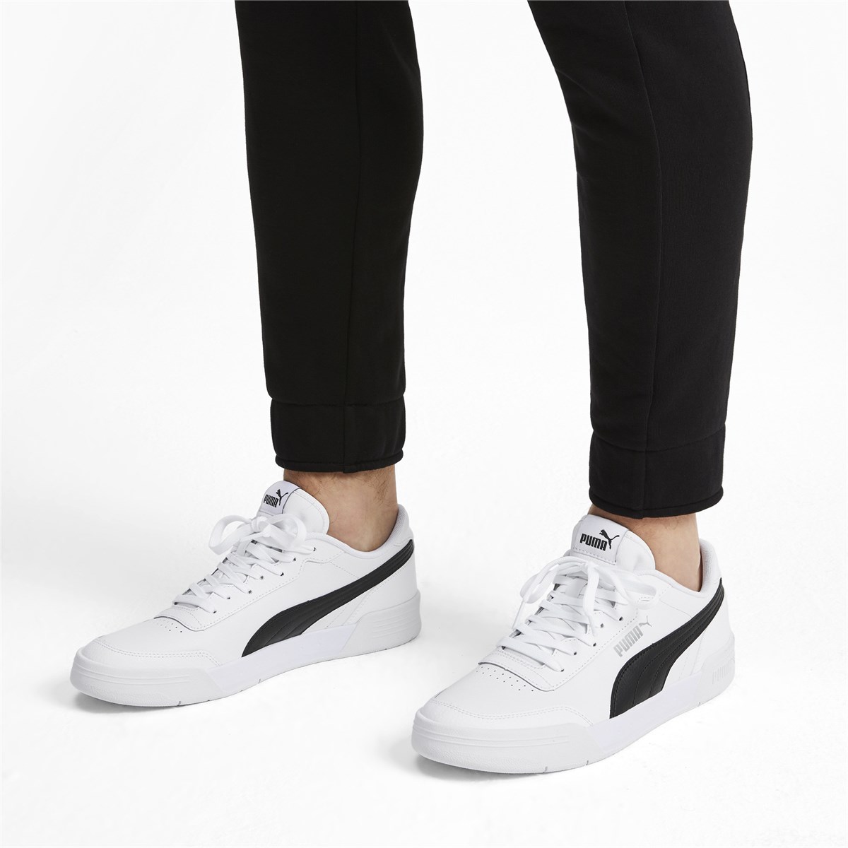 36986303NEBIMV3NEBIMV3|36986303|WhiteBPUMA Caracal White-Black UNİSEX GÜNLÜK AYAKKABI - 36986303-White-Black