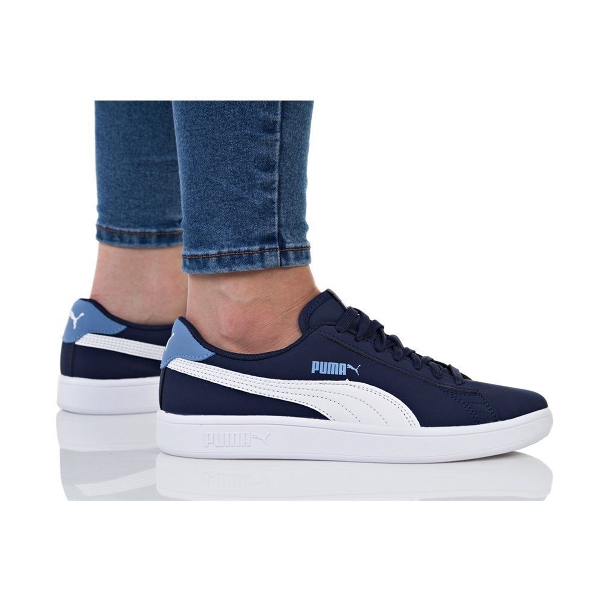 36518202Puma Smash V2 Buck Jr Kadın Günlük Ayakkabı