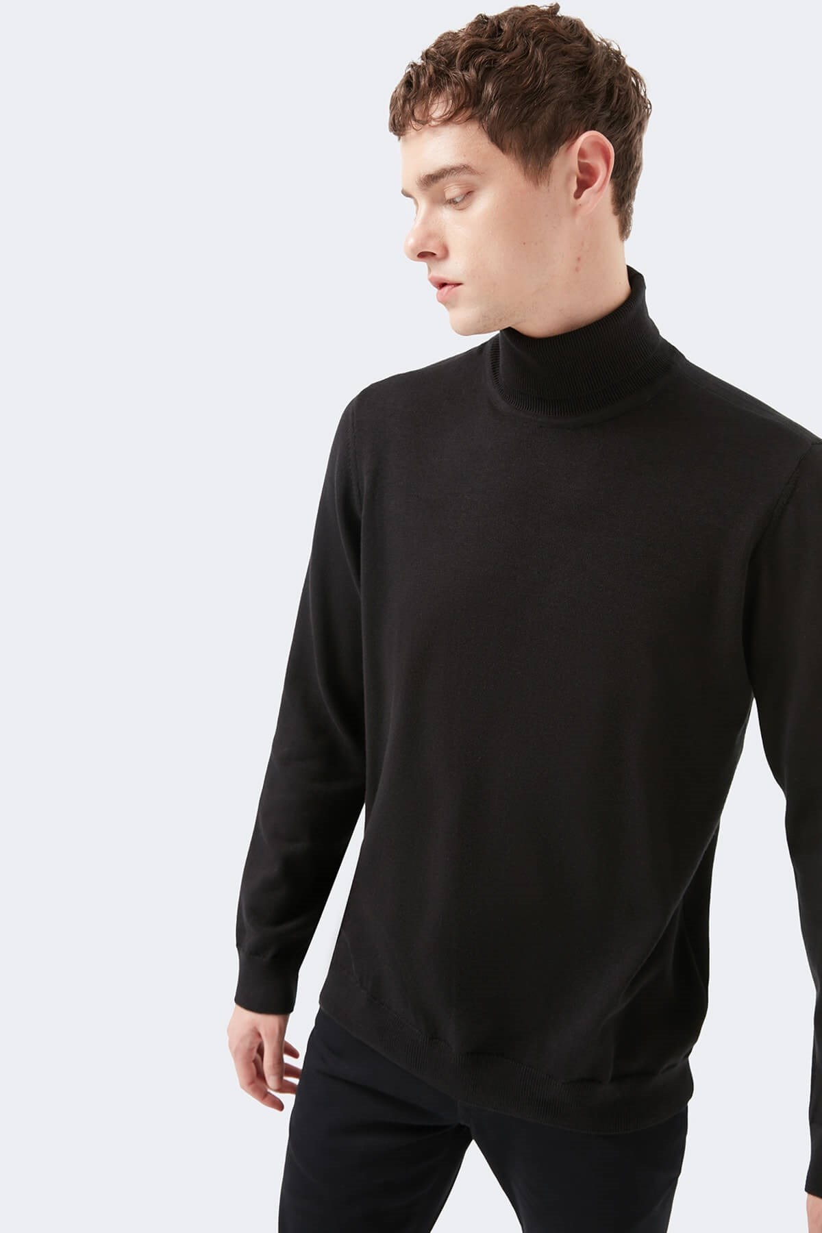 070733-900Mavi Erkek Balıkçı Yaka Kazak Siyah