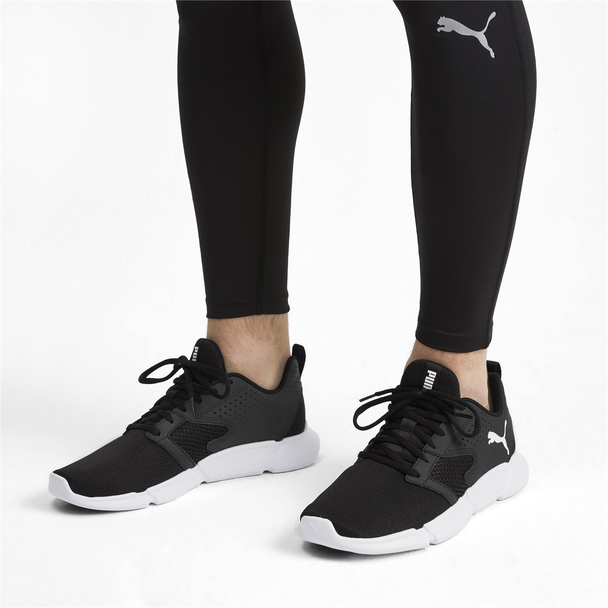 19280501NEBIMV3NEBIMV3|19280501|PuWhitePUMA INTERFLEX Modern ERKEK GÜNLÜK AYAKKABI 19280501-Puma Black-Puma White