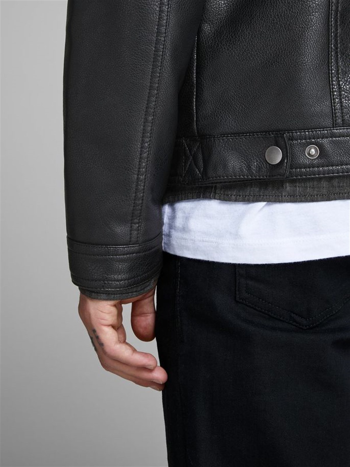 12147218NEBIMV3NEBIMV3|12147218|BlackJACK & JONES JCOROCKY JACKET NOOS ERKEK MONT-Black
