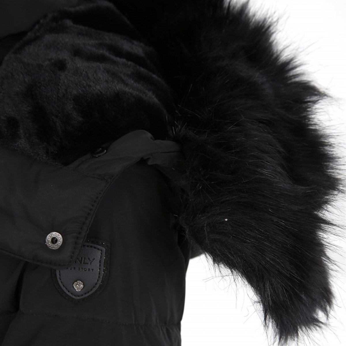 15138202NEBIMV3NEBIMV3|15138202|BlackONLY ONLRHODA DOWN JACKET OTW KADIN MONT-Black