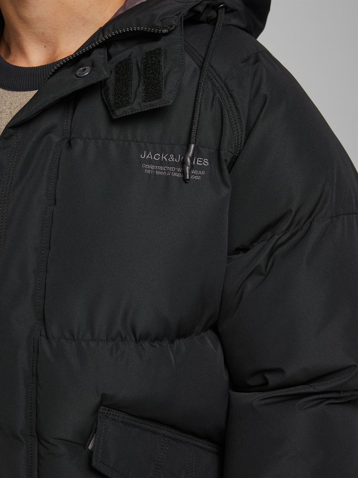 12178729Jack & Jones Jcotrant Puffer Erkek Mont 12178729