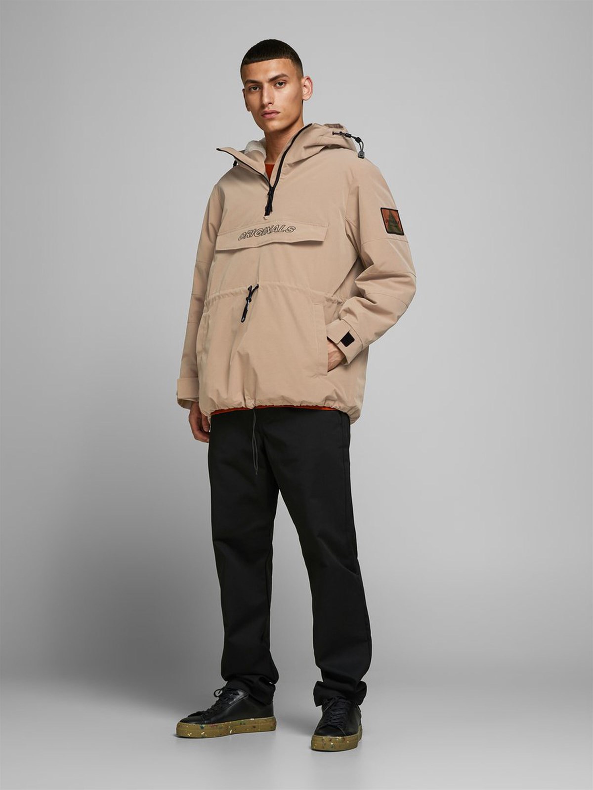 12177087Jack & Jones Jormountain Anorak Erkek Mont 12177087