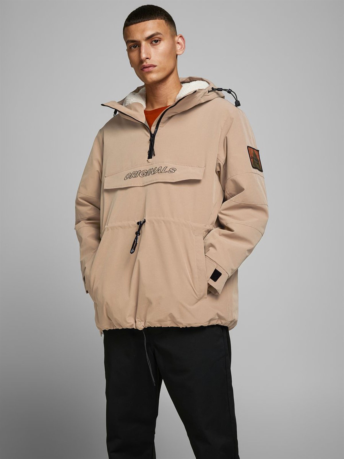 12177087Jack & Jones Jormountain Anorak Erkek Mont 12177087