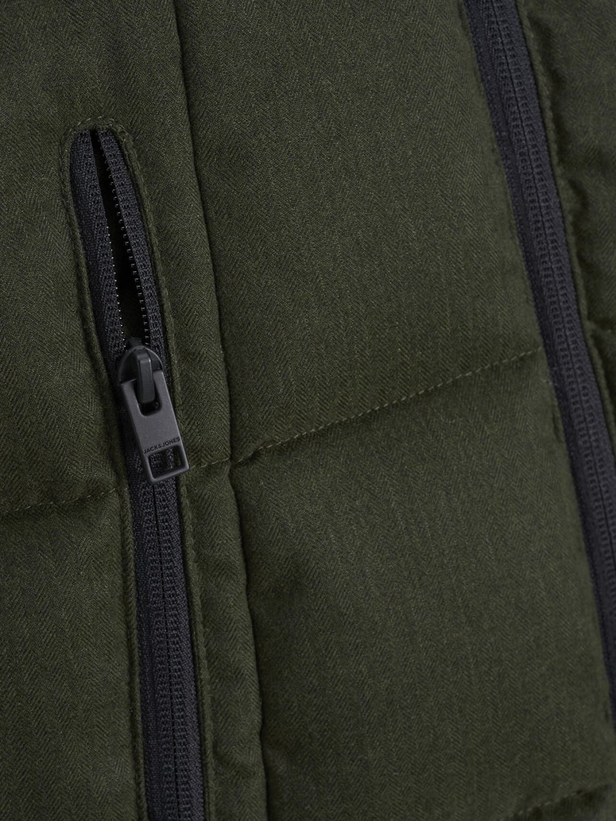 12157682Jack&Jones Jcofred Puffer Erkek Mont 12157682