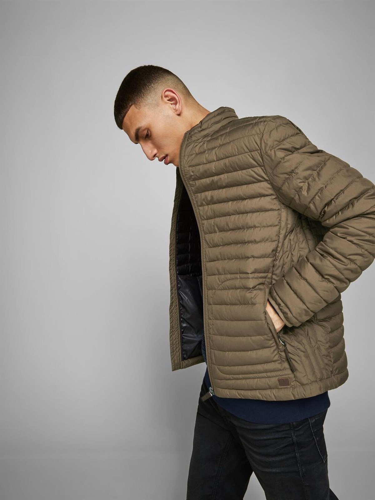 12173809Jack&Jones Jjrick  Erkek Mont