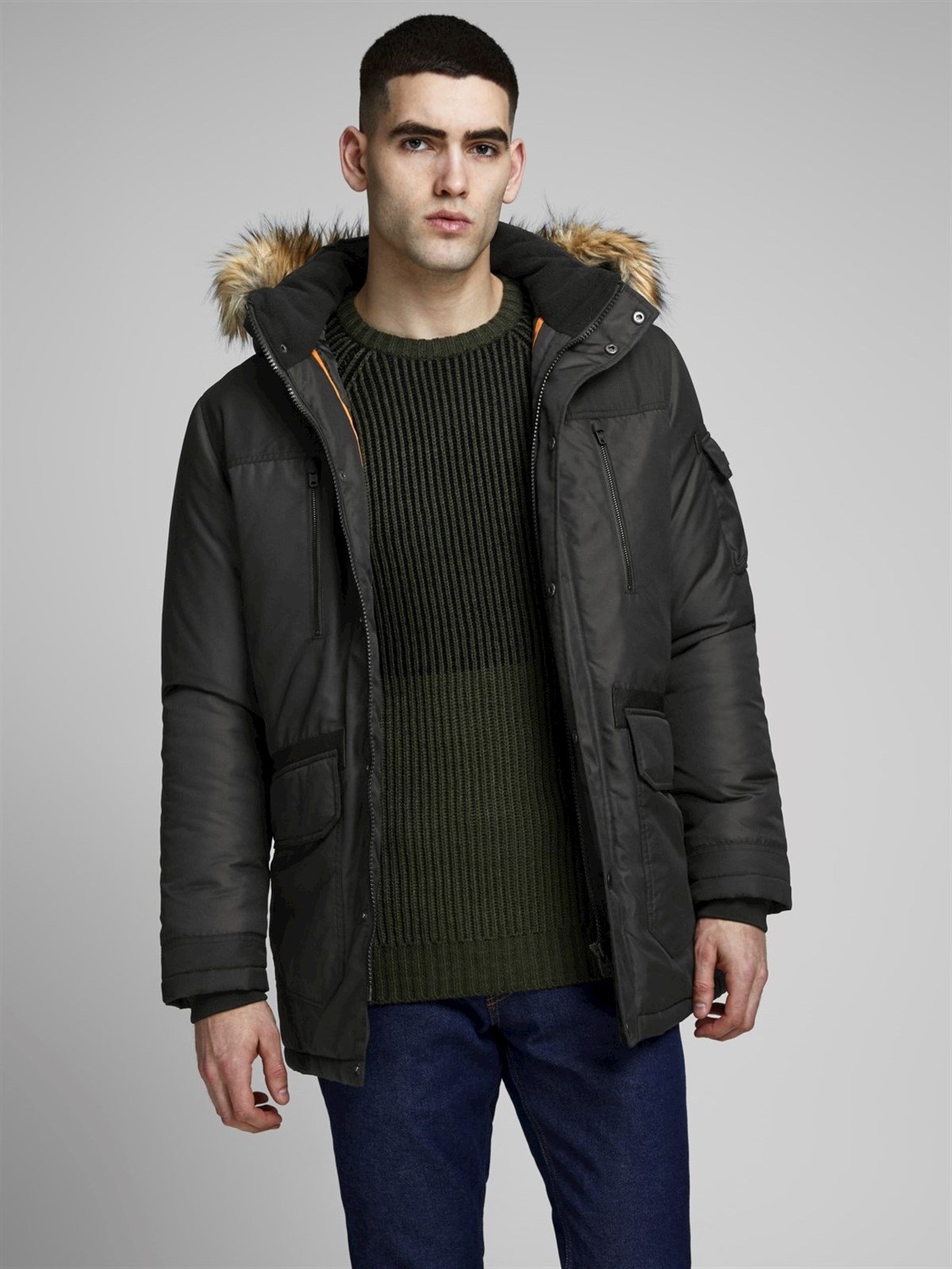 12156093NEBIMV3NEBIMV3|12156093|BlackJACK&JONES JCOGLOBE PARKA ERKEK MONT - 12156093-BLACK