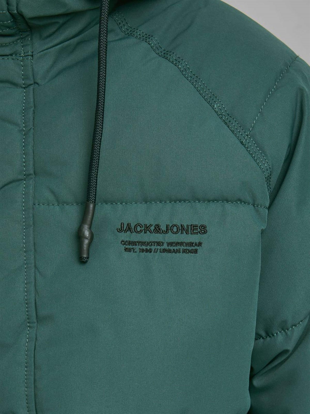 12178729Jack & Jones Jcotrant Puffer Erkek Mont 12178729
