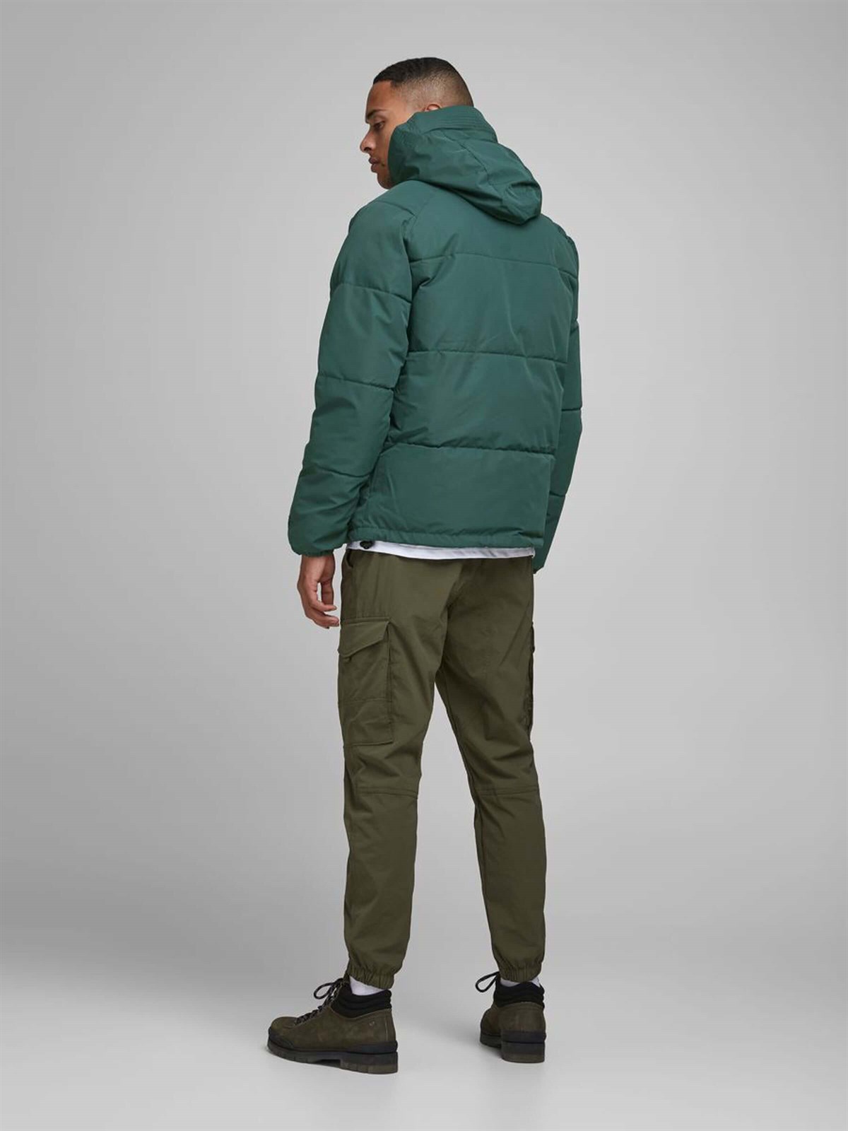 12178729Jack & Jones Jcotrant Puffer Erkek Mont 12178729