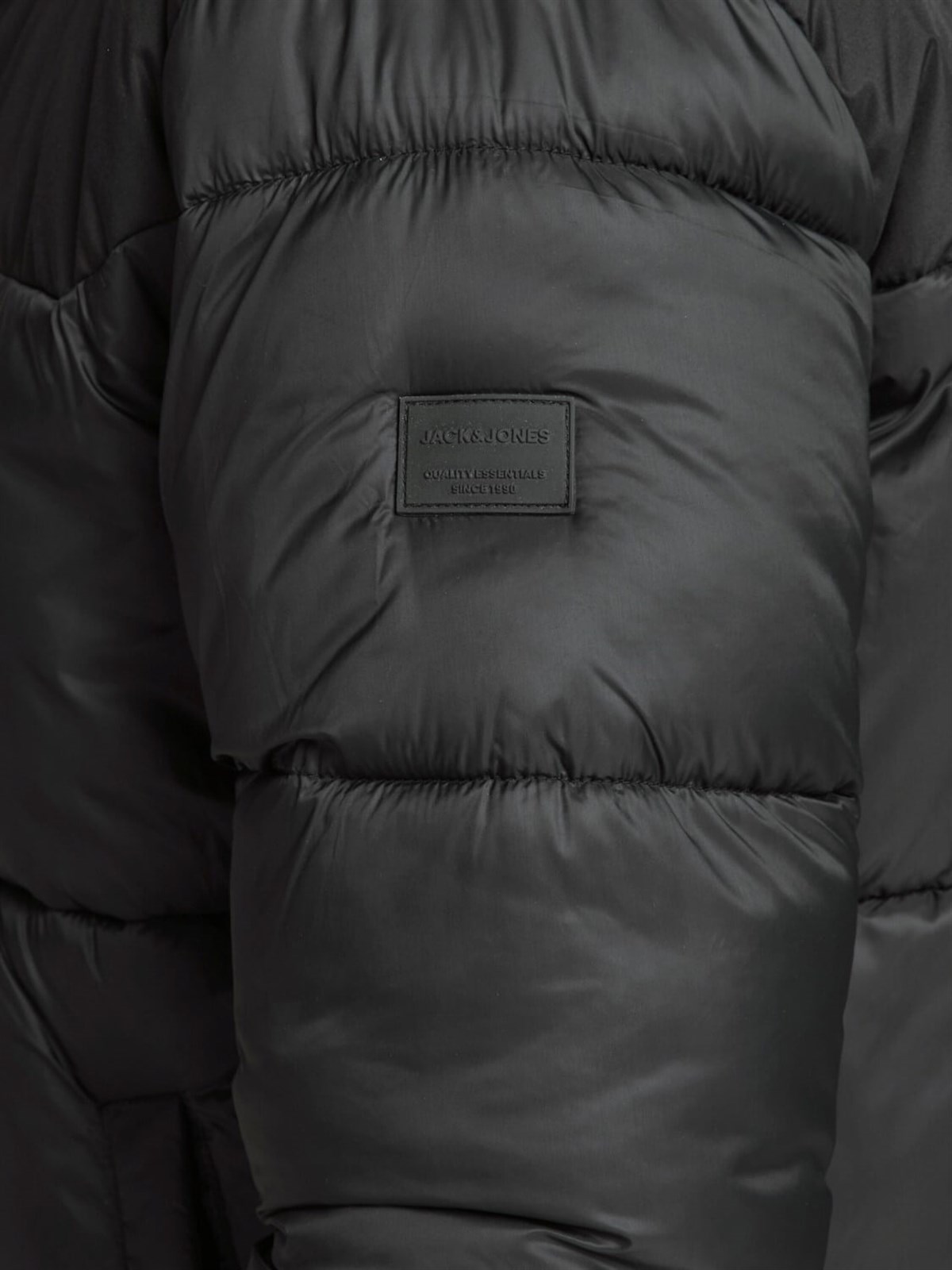 12173867Jack & Jones Jjdrew Puffer Hood Ltn Erkek Mont 12173867