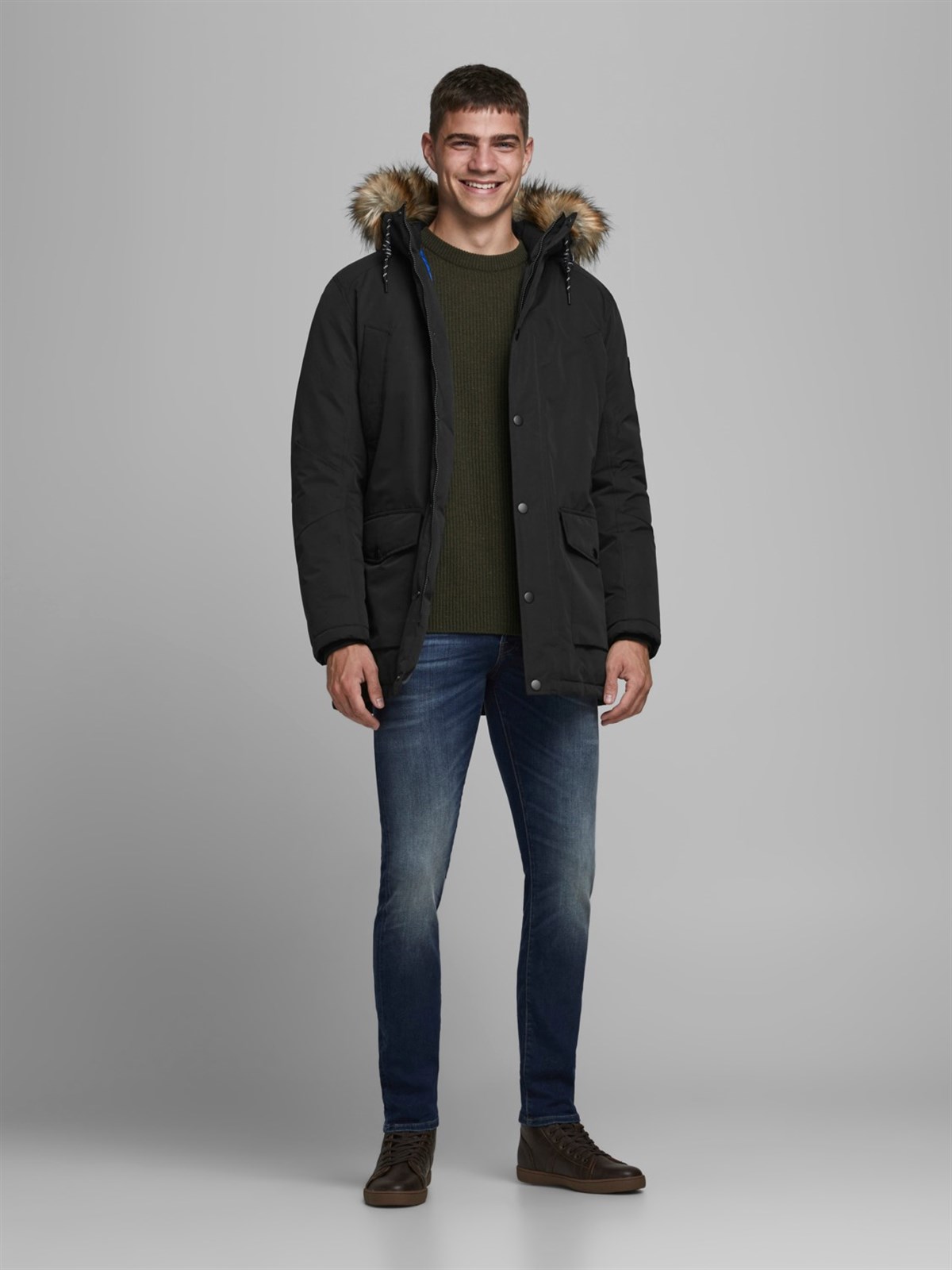 12174383Jack & Jones Jjsky Erkek Mont 12174383