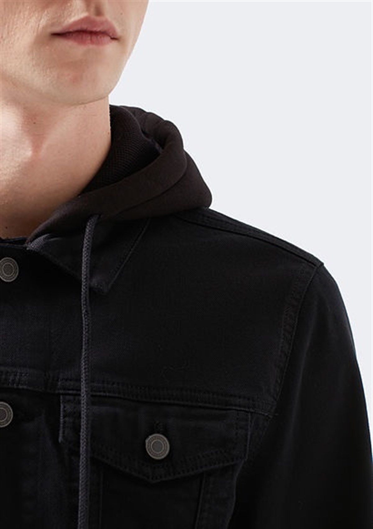 0167932233Mavi Brandon Black Comfort Erkek Mont