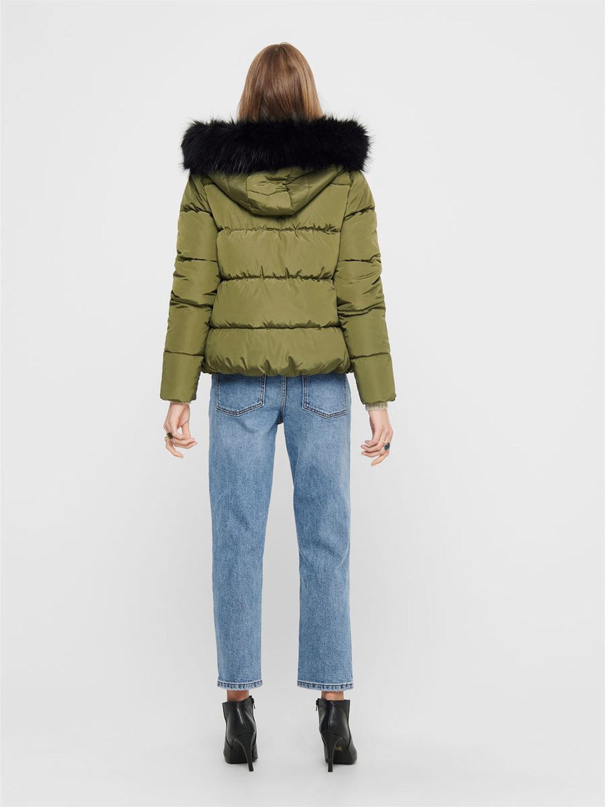 15205638Only Onlmonica Short Puffer Kadın Mont 15205638