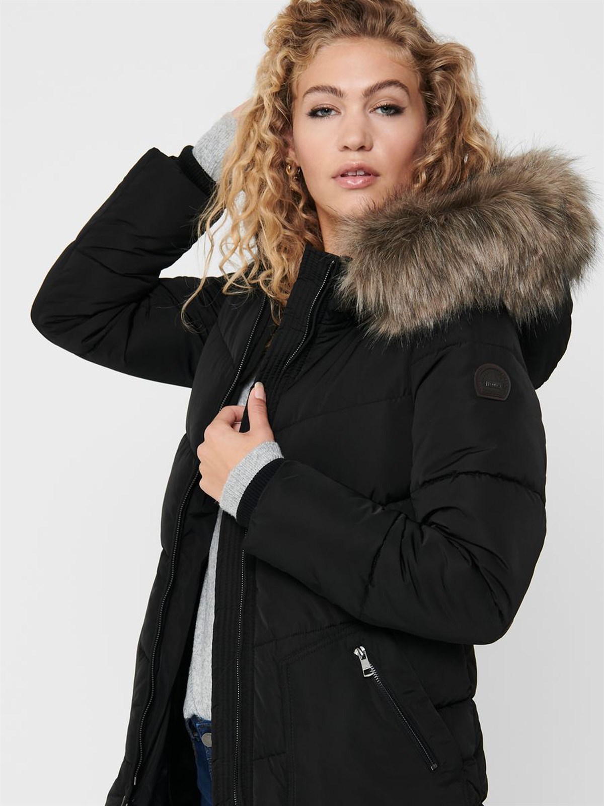 15205684Only Onlroona Quilted Kadın Mont 15205684
