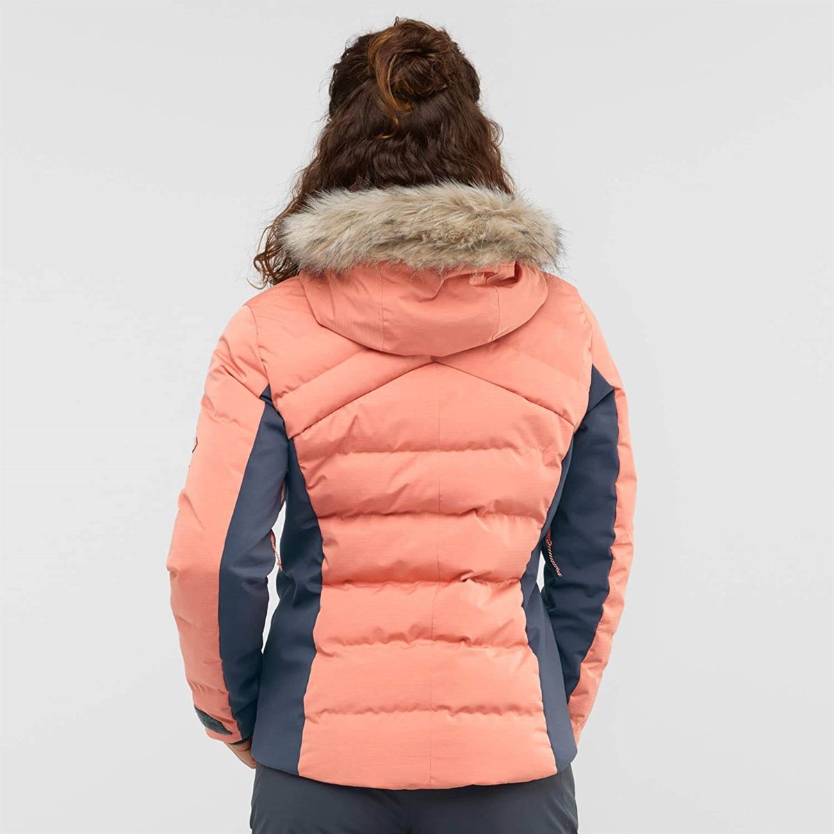 LC1381800Salomon Stormcozy W Kadın Mont LC1381800