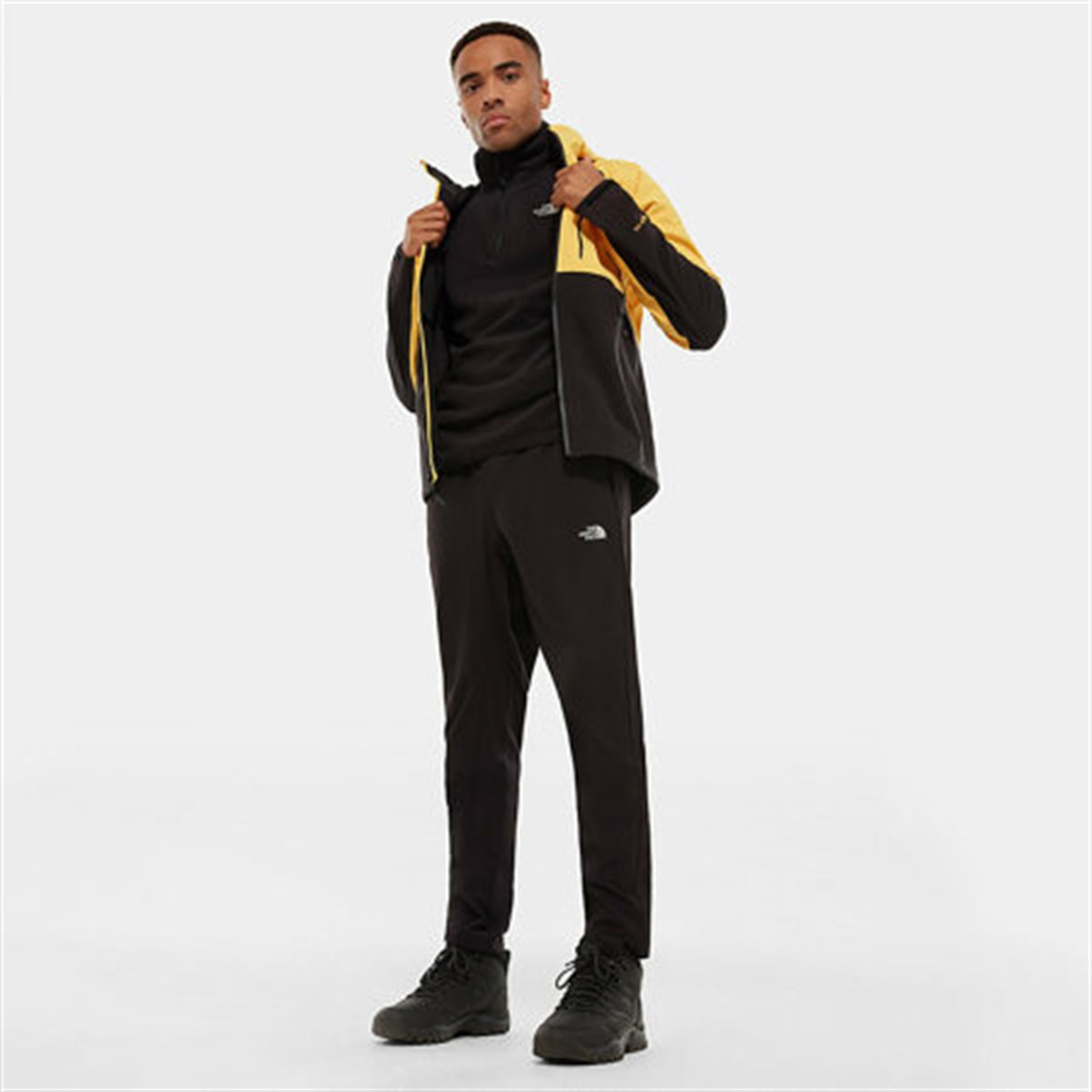 NF0A2UARJK3Tnf M 100 Glacier 1/4 Zip Siyah Erkek Mont