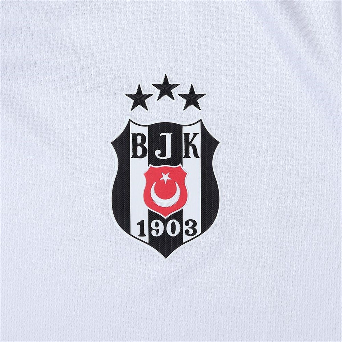 BJK001NEBIMV3NEBIMV3|BJK001|BEYAZBeşiktaş  Forma 18-19-BEYAZ