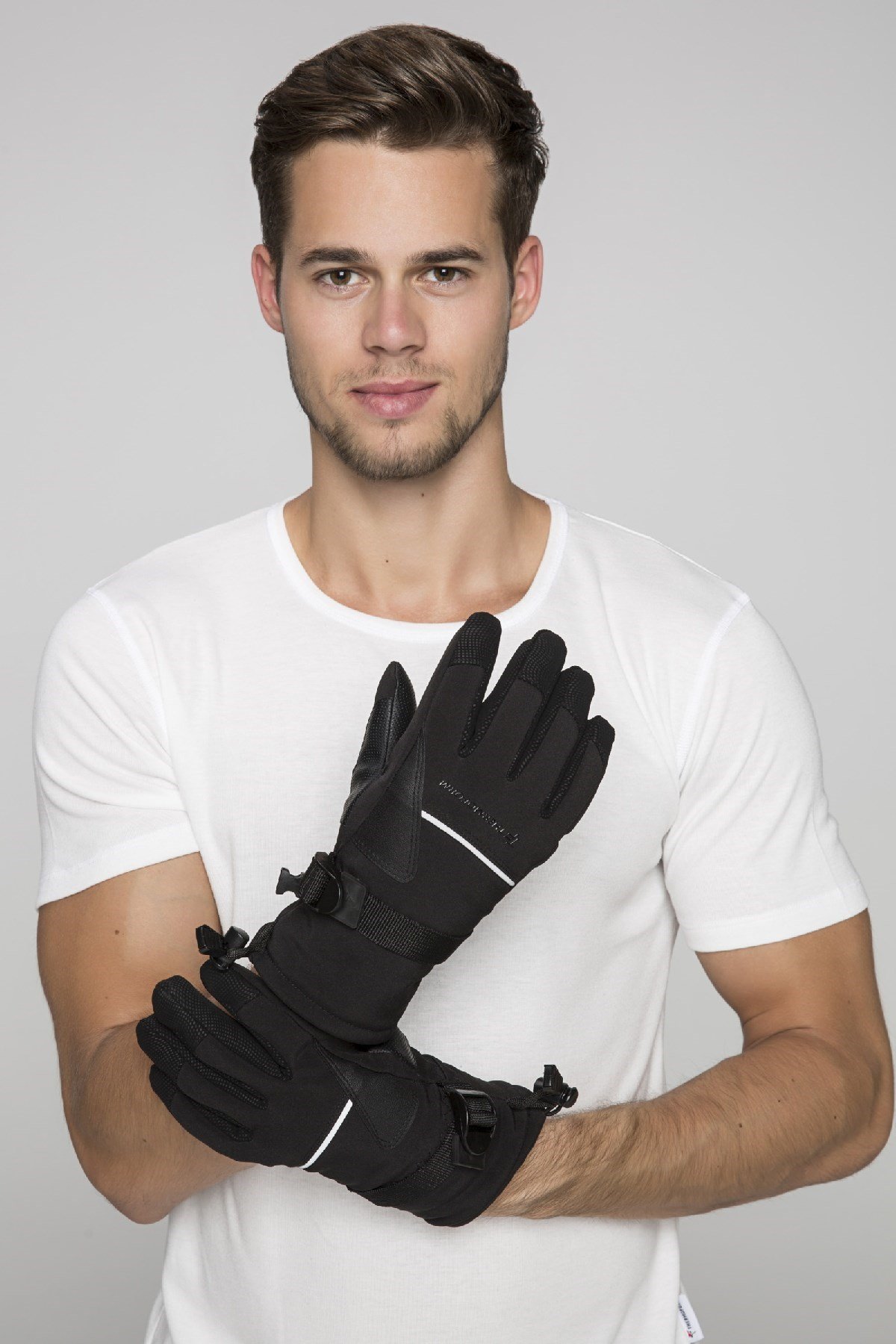 HZTG2003NEBIMV3NEBIMV3|HZTG2003|SİYAHThermoform Kayak Eldiveni-SİYAH