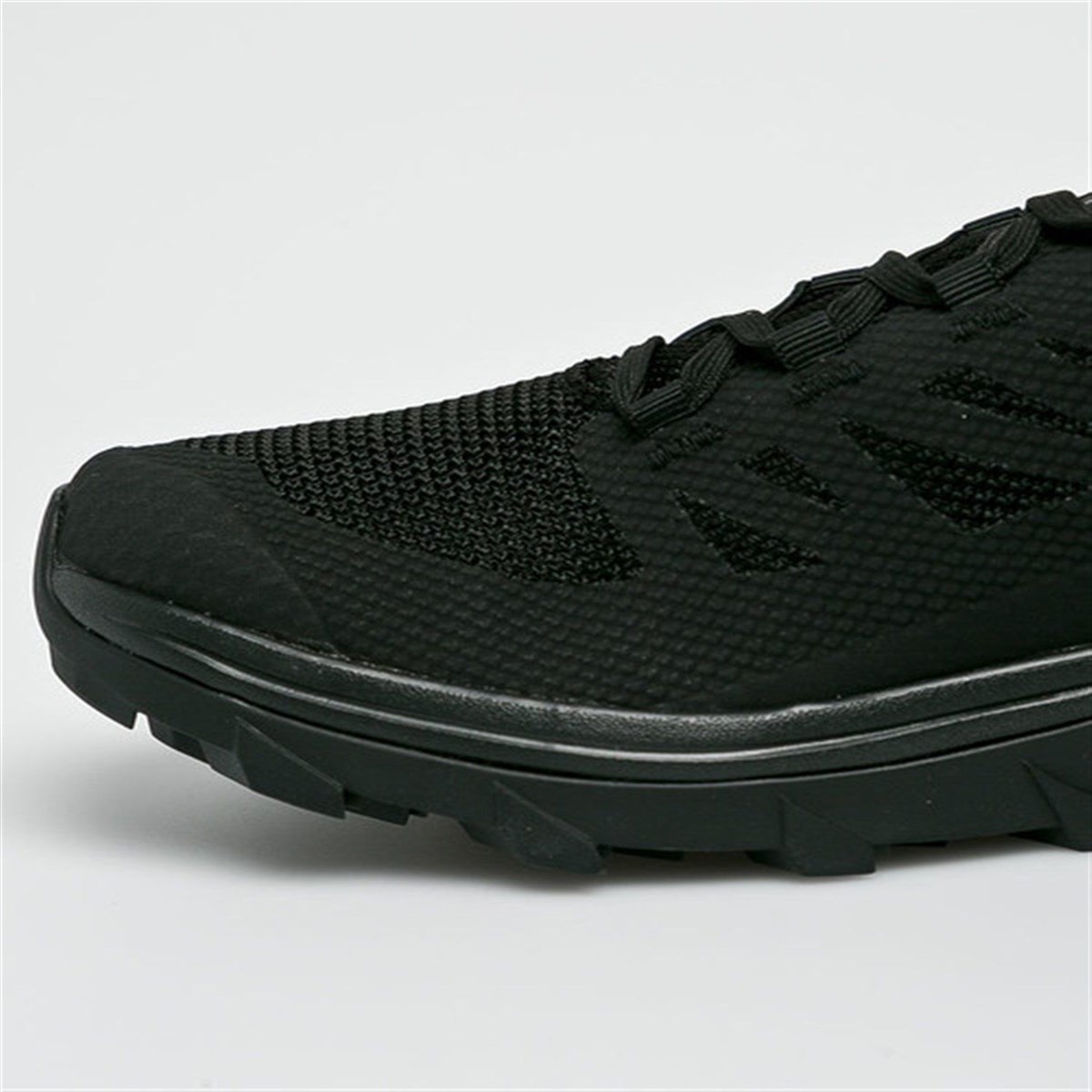 L40477000NEBIMV3NEBIMV3|L40477000|20854SALOMON OUTline GTX® ERKEK AYAKKABI-Black/PHANTOM/Magnet