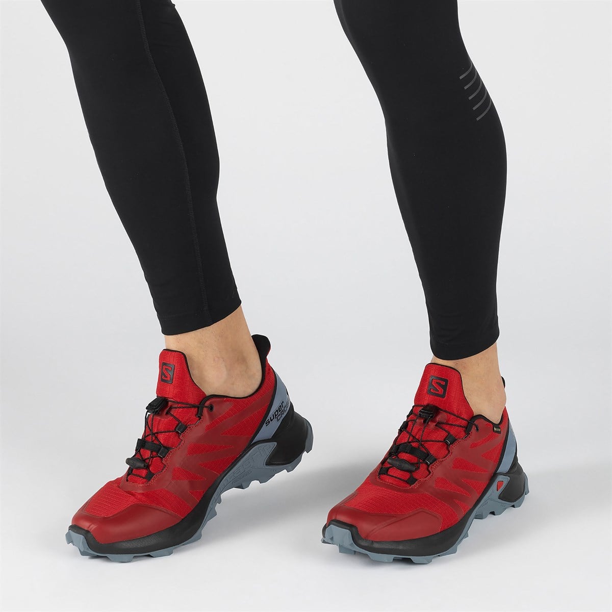 L40917800NEBIMV3NEBIMV3|L40917800|22701SALOMON SUPERCROSS GTX-Barbados Cherry/Black/FLINT STONE